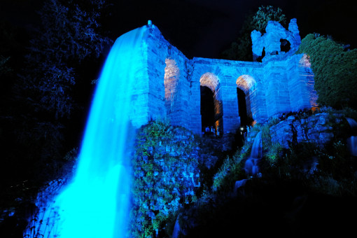 Aquädukt bei den Beleuchteten Wasserspielen im UNESCO-Welterbe Bergpark Wilhelmshöhe