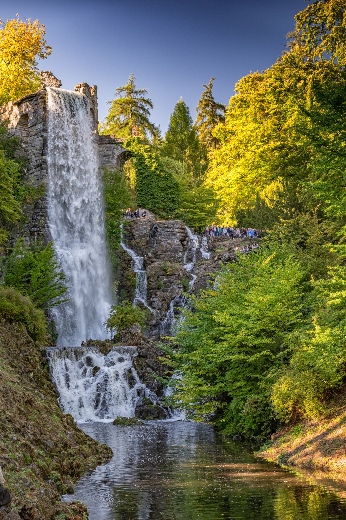 Aquädukt und Peneuskaskaden