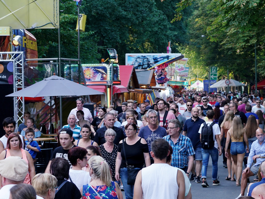 Die Zisselmeile auf dem Auedamm an der Fulda