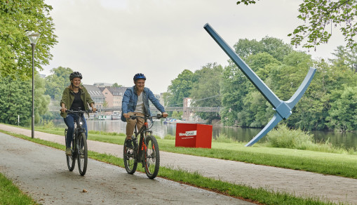 Fahrrad fahren entlang der Fulda
