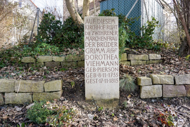 Gedenkstein Dorothea Viehmann
