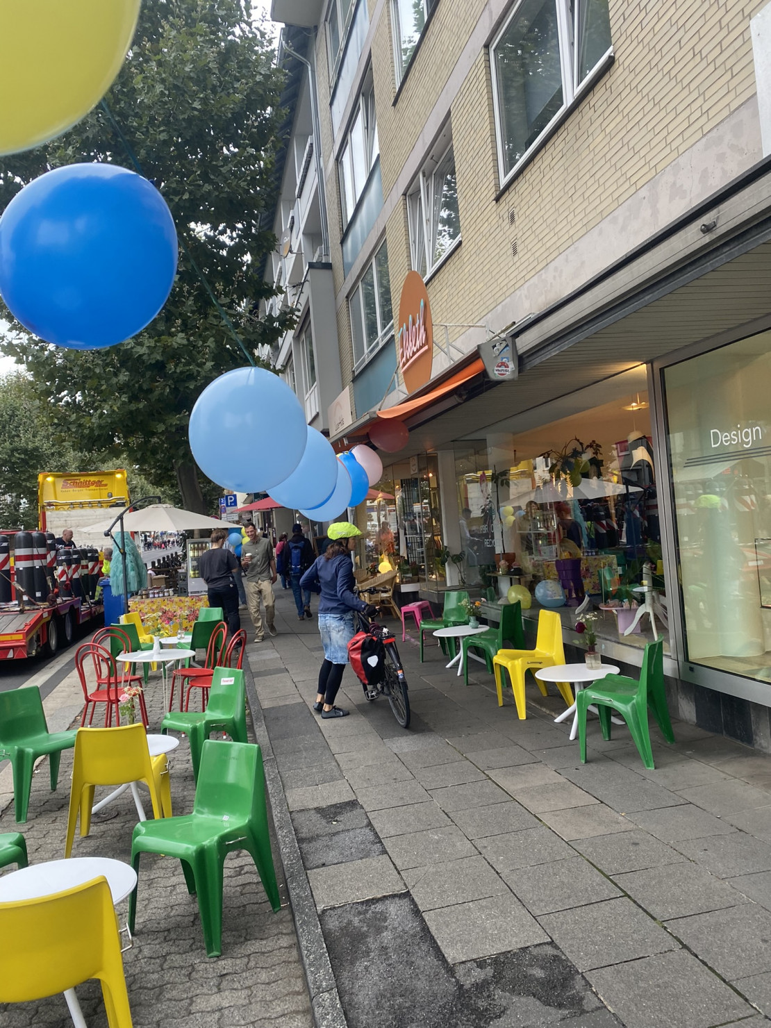 Kunterbunte Friedrich-Ebert-Straße in Kassel