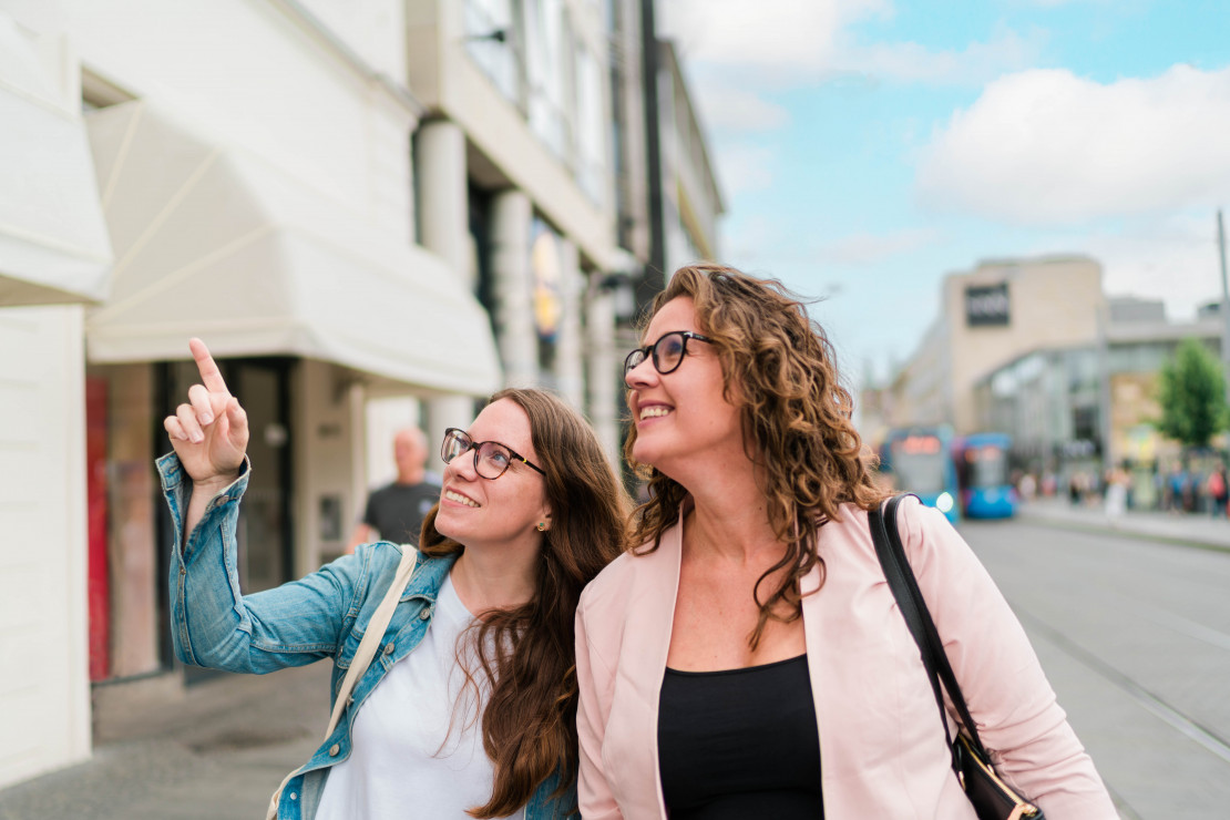 Shoppen in der Kasseler Innenstadt Copyright Kassel Marketing GmbH Can Wagener