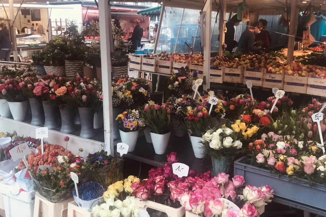 Wochenmarkt am Wehlheider Platz in Kassel